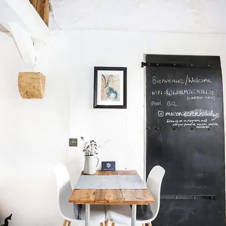 Maison Secrete *